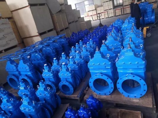 Handmatige besturing 6 inch SS Lug Wafer Type Knife Gate Valve voor water bij hoge temperatuur