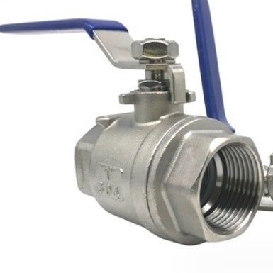 Algemeen staalhandvat met vergrendeling van de interne draad BSP NPT 2PC kogelklep SS304 316