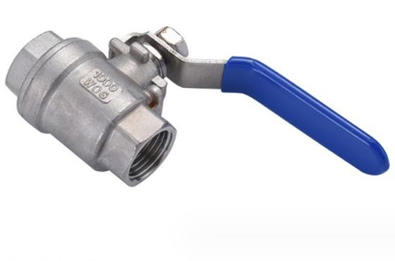 Algemeen staalhandvat met vergrendeling van de interne draad BSP NPT 2PC kogelklep SS304 316